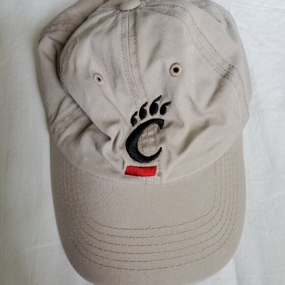 University of Cincinnati Bearcat ballcap-adjustable - Picture 1 of 4